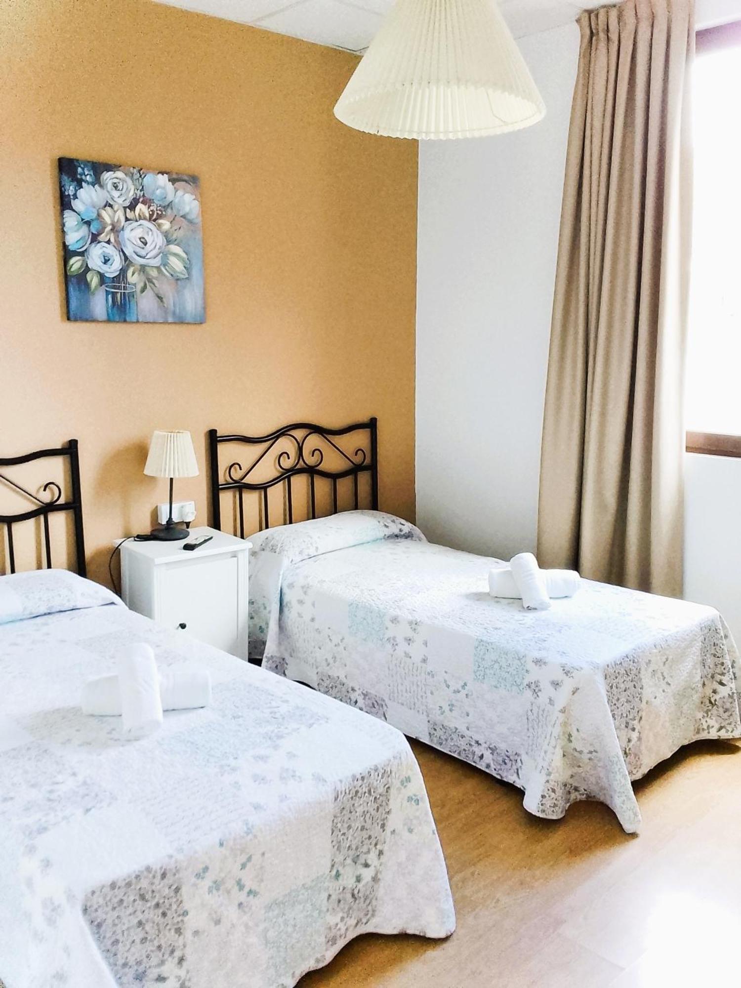 Albergue San Lazaro Саррия Экстерьер фото